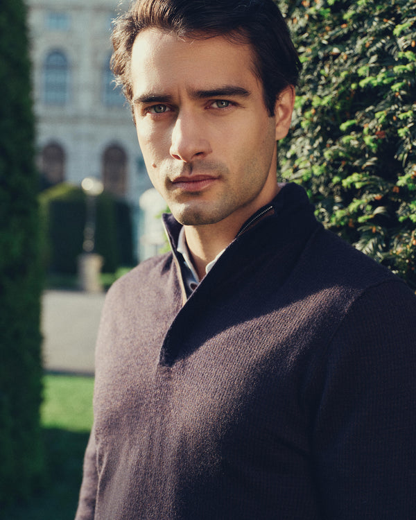 N.Peal Men's Regent Houndstooth Fine Gauge Cashmere Half Zip Sweater Navy Blue