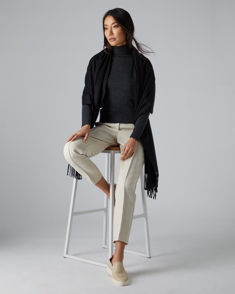 Women's Woven Cashmere Shawl Black | N.Peal