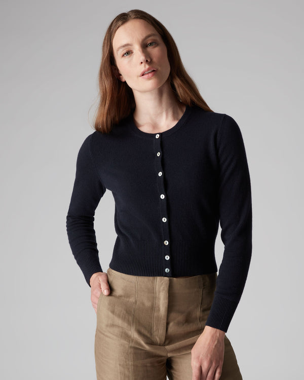 N.Peal Women's Ivy Cropped Cashmere Cardigan Navy Blue