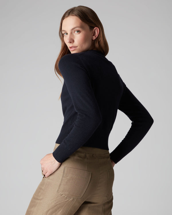 N.Peal Women's Ivy Cropped Cashmere Cardigan Navy Blue