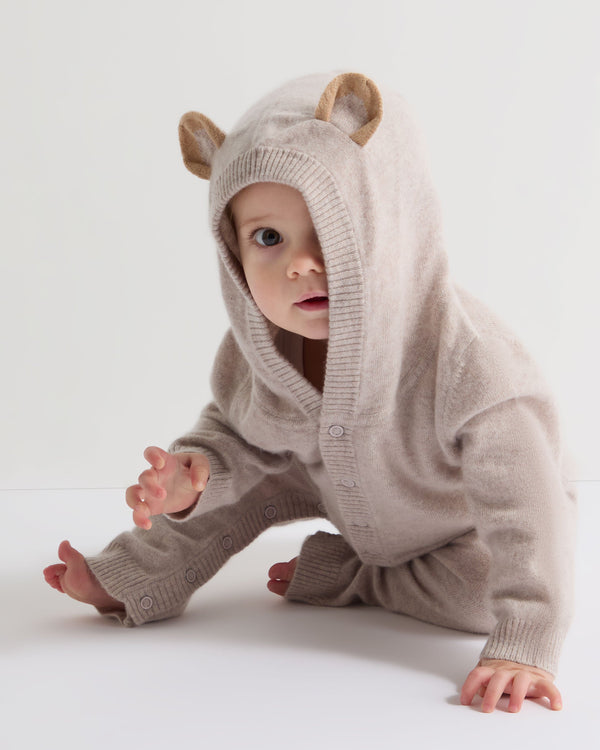 N.Peal Bear Cashmere Sleepsuit Light Oatmeal Brown