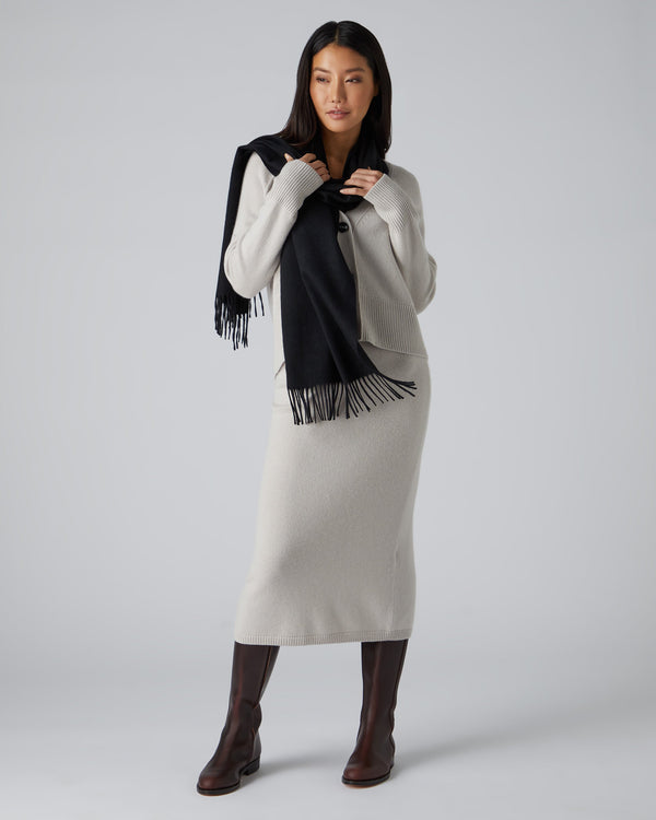N.Peal Unisex Large Woven Cashmere Scarf Black