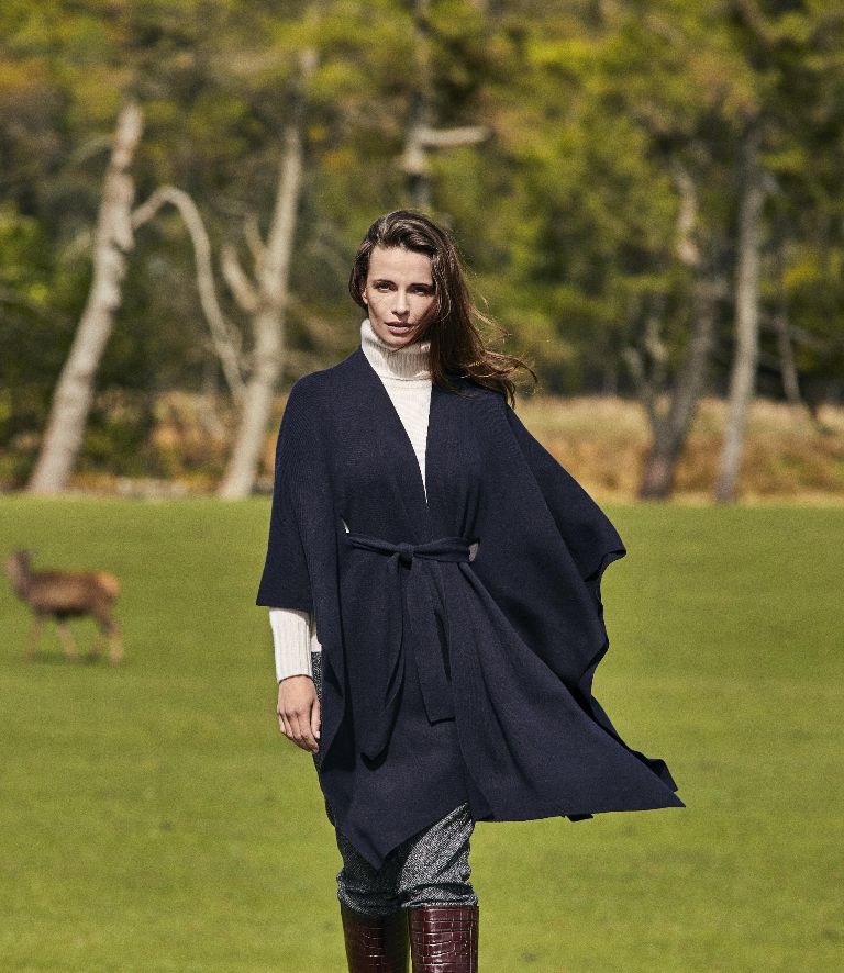 What Would Kate Do: Capture Kate Middleton's Style with N.Peal