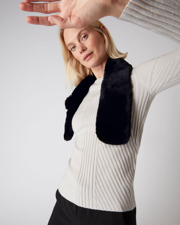 N.Peal Women's Fur Neck Warmer Navy Blue