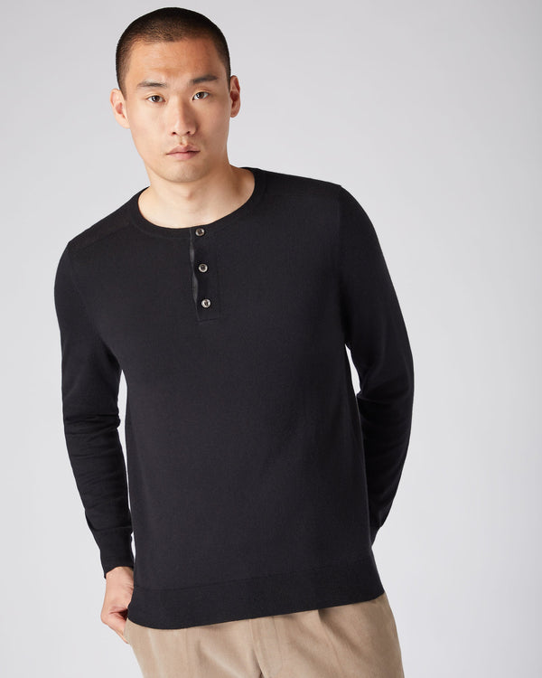 N.Peal Men's Round Neck Cotton Cashmere Henley Black