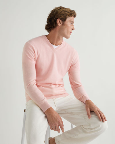 N.Peal Men's Burlington V Neck Cashmere Jumper Pale Pink