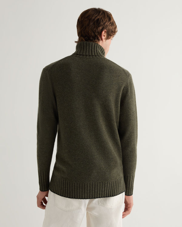 N.Peal Men's Brompton Roll Neck Cashmere Jumper Moss Green