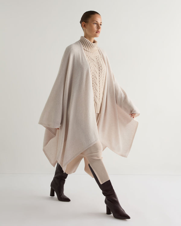 N.Peal Women's Lily Lightweight Cashmere Cape Frost White