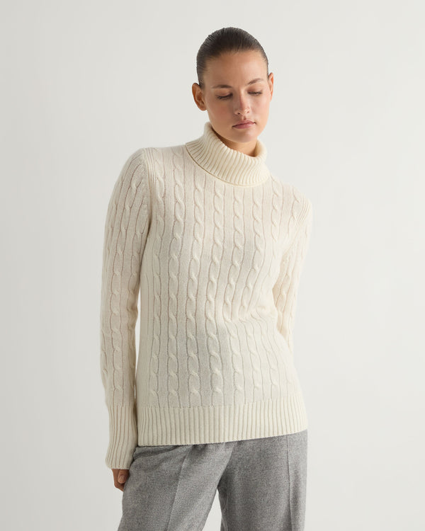 N.Peal Women's Adelyn Cable Roll Cashmere Jumper New Ivory White