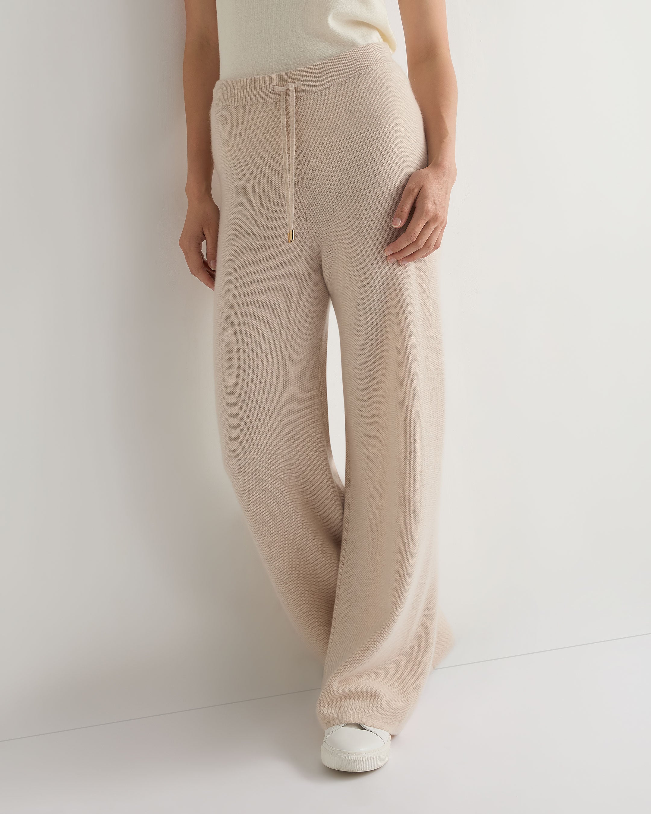 Womens Cashmere Loungewear | Complimentary Delivery | N.Peal