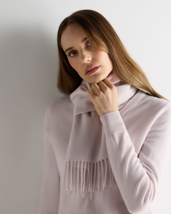 N.Peal Unisex Woven Cashmere Scarf Chalk Pink