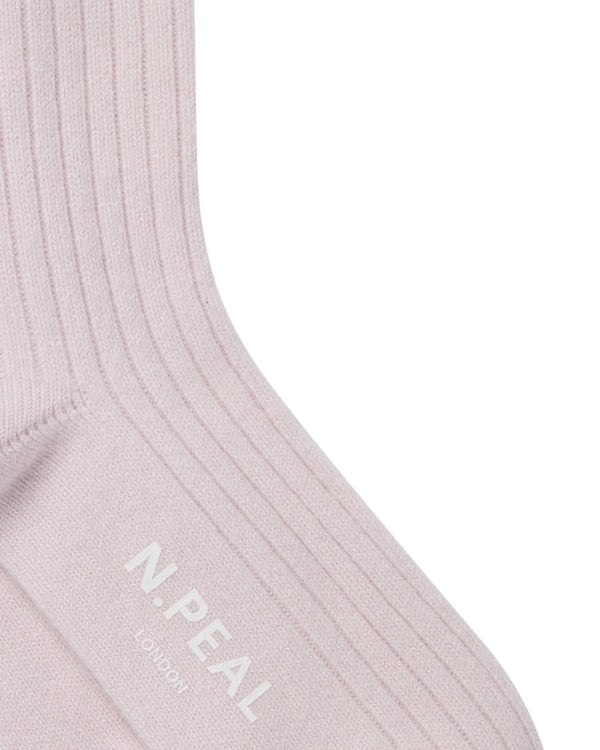 N.Peal Women's Rib Cashmere House Socks Chalk Pink