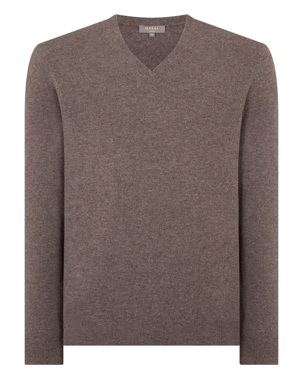 N.Peal Men's Burlington V Neck Cashmere Jumper Otter Brown