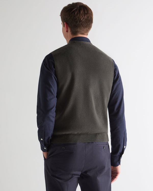 N.Peal Men's Chelsea Cashmere Waistcoat Arabica Khaki Green