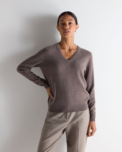 N.Peal Women's Phoebe V Neck Cashmere Jumper Otter Brown