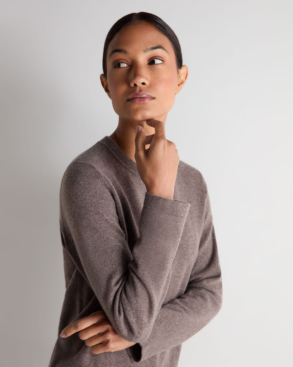 N.Peal Women's Hallie Round Neck Cashmere Jumper Otter Brown