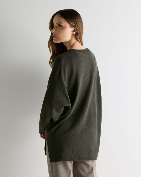 N.Peal Women's Longline V Neck Cashmere Jumper Arabica Khaki Green
