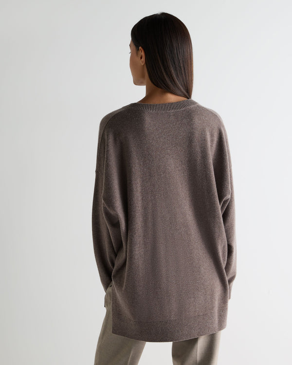 N.Peal Women's Longline V Neck Cashmere Jumper Otter Brown