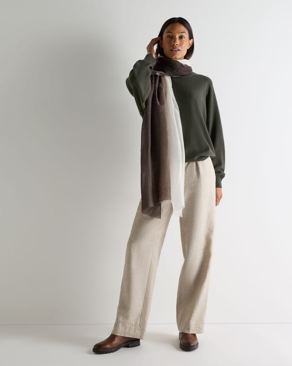 N.Peal Women's Oversized Round Neck Cashmere Jumper Arabica Khaki Green
