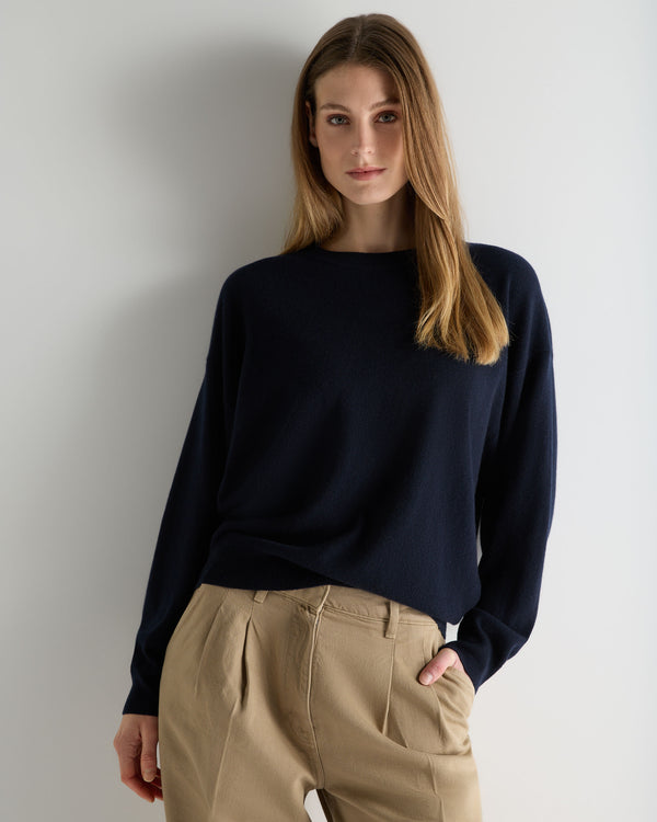 Women's Oversized Round Neck Cashmere Sweater Navy Blue