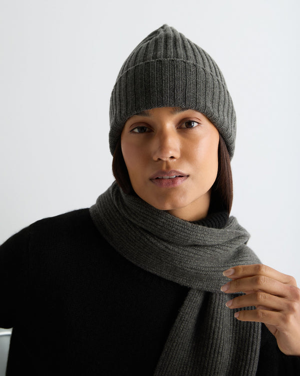 Unisex Chunky Ribbed Cashmere Hat  3