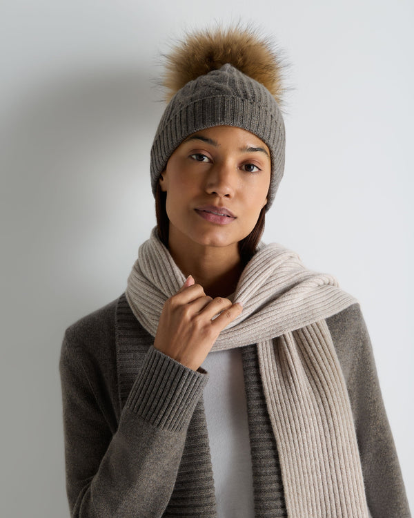 Women's Cable Cashmere Hat With Fur Pom 2