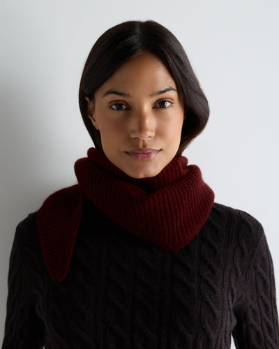 N.Peal Unisex Ribbed Triangle Cashmere Scarf Rustic Red