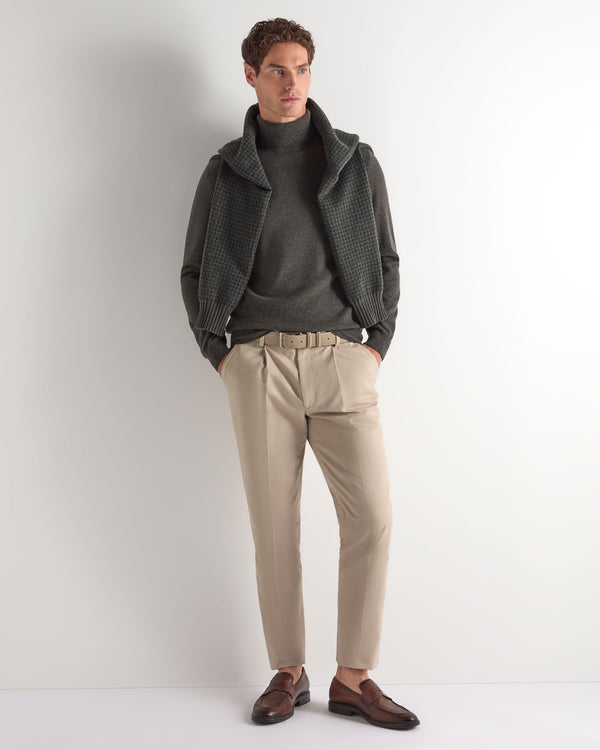 Men's Trafalgar Turtle Neck Cashmere Sweater  3