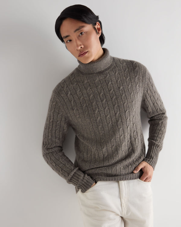 Men's Berwick Cable Turtle Neck Cashmere Sweater 1