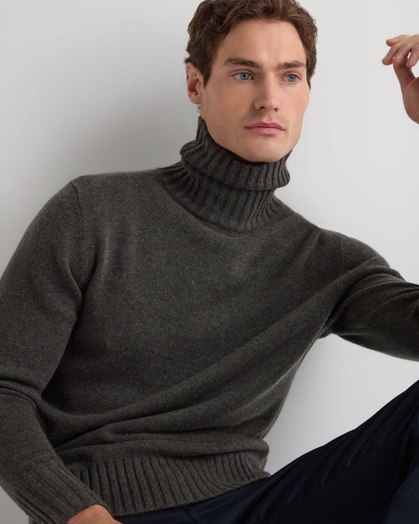 Men's Brompton Turtle Neck Cashmere Sweater  5