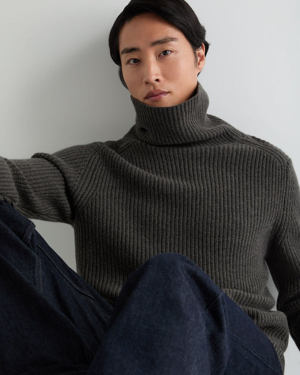 Men's English Rib Turtle Neck Cashmere Sweater  6