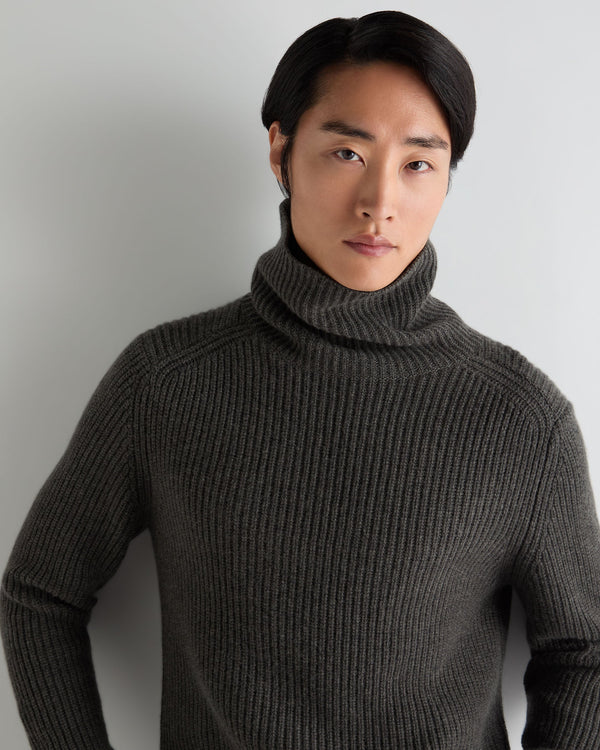 Men's English Rib Turtle Neck Cashmere Sweater  5