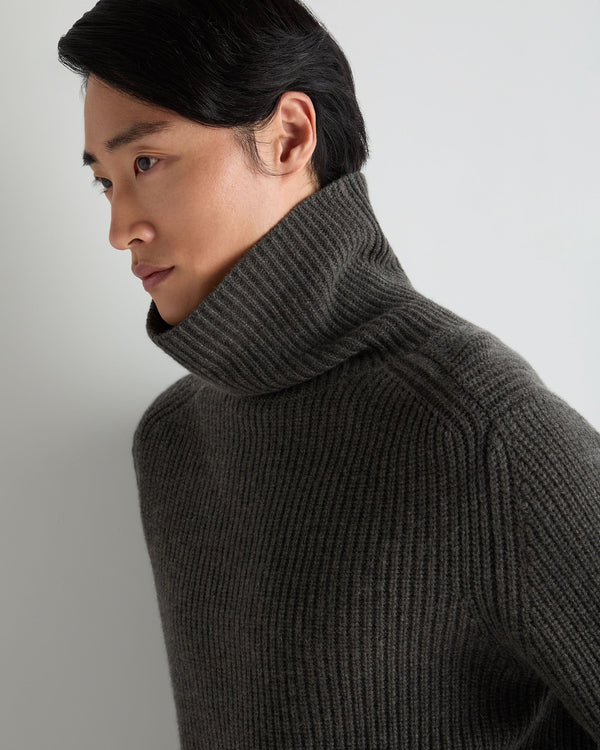 Men's English Rib Turtle Neck Cashmere Sweater  7