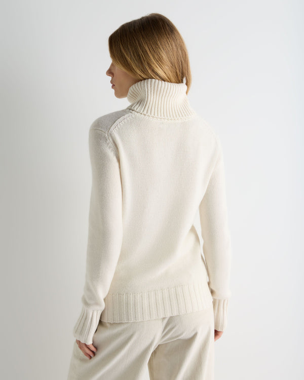 Women's Hazel Chunky Turtle Neck Cashmere Sweater 4