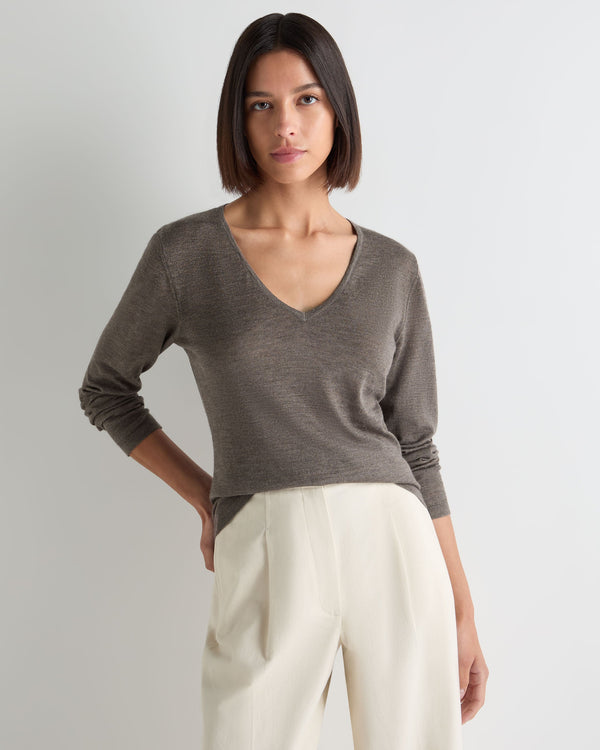 Women's Imogen Superfine Cashmere V Neck Sweater 1