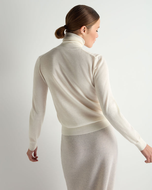 Women's Margot Superfine Cashmere Turtle Neck Sweater 4