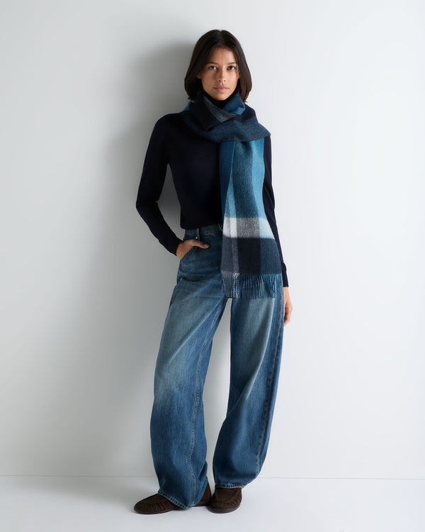 Women's Margot Superfine Cashmere Turtle Neck Sweater 3