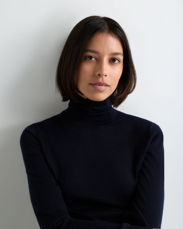 Women's Margot Superfine Cashmere Turtle Neck Sweater 5