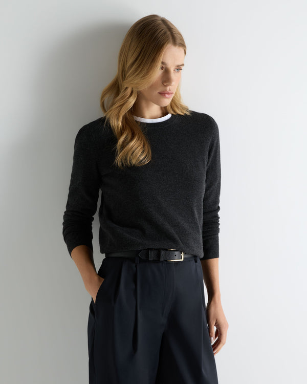 Women's Evie Classic Round Neck Cashmere Sweater 1