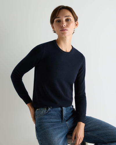 Women's Evie Classic Round Neck Cashmere Sweater Navy Blue