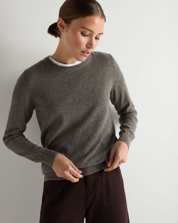Women's Evie Classic Round Neck Cashmere Sweater 5