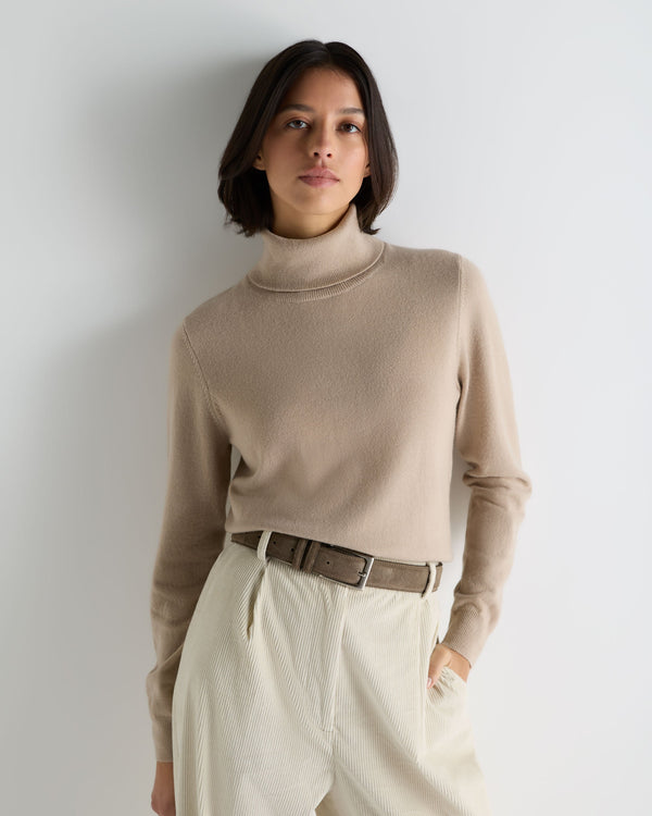 Women's Luna Turtle Neck Cashmere Sweater 1
