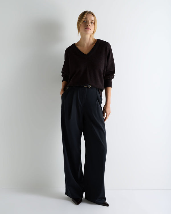 Women's Longline V Neck Cashmere Sweater 3