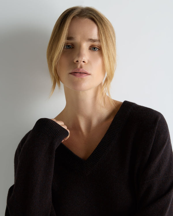 Women's Longline V Neck Cashmere Sweater 5