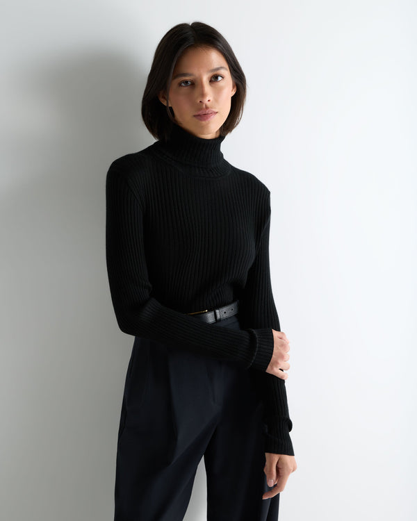Women's Superfine Cashmere Ribbed Turtle Neck Sweater 1