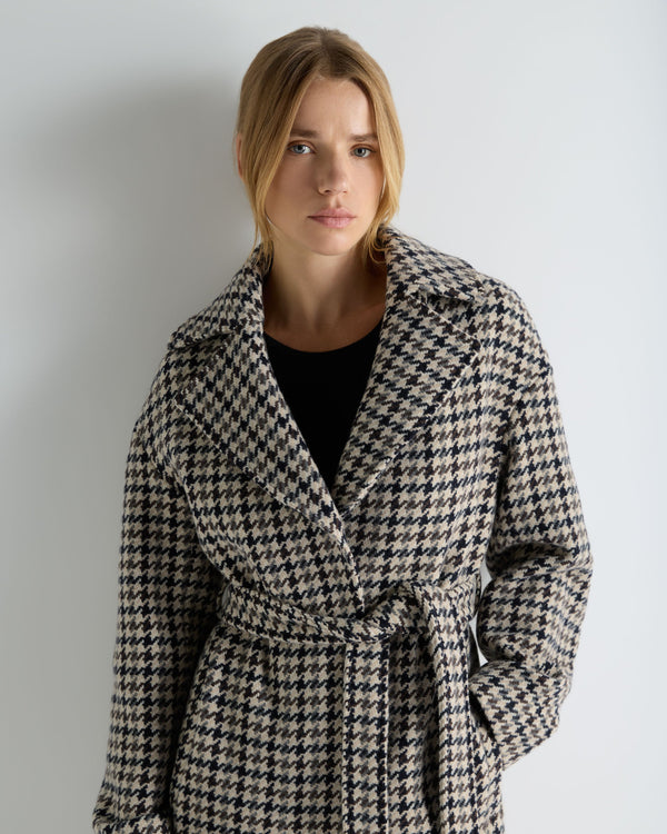 Women's Icon Dogtooth City Coat With Fur Collar 8