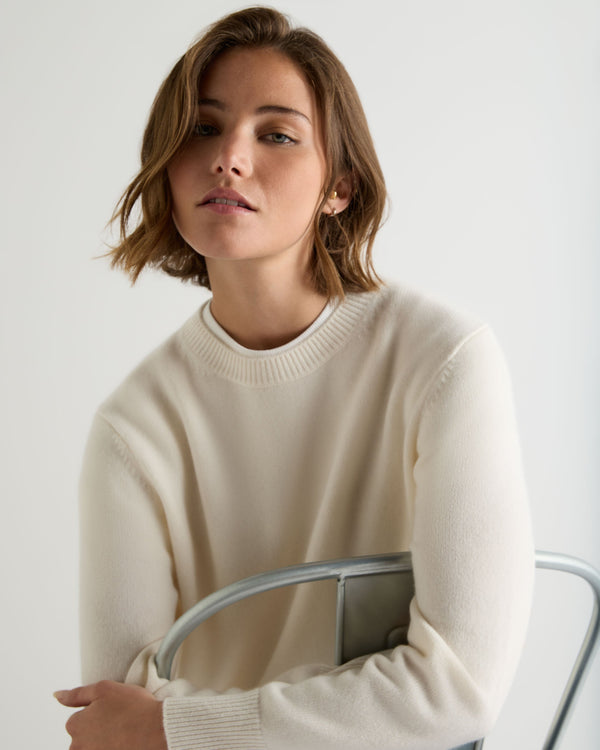 Women's Cashmere Crew Neck Sweater 5