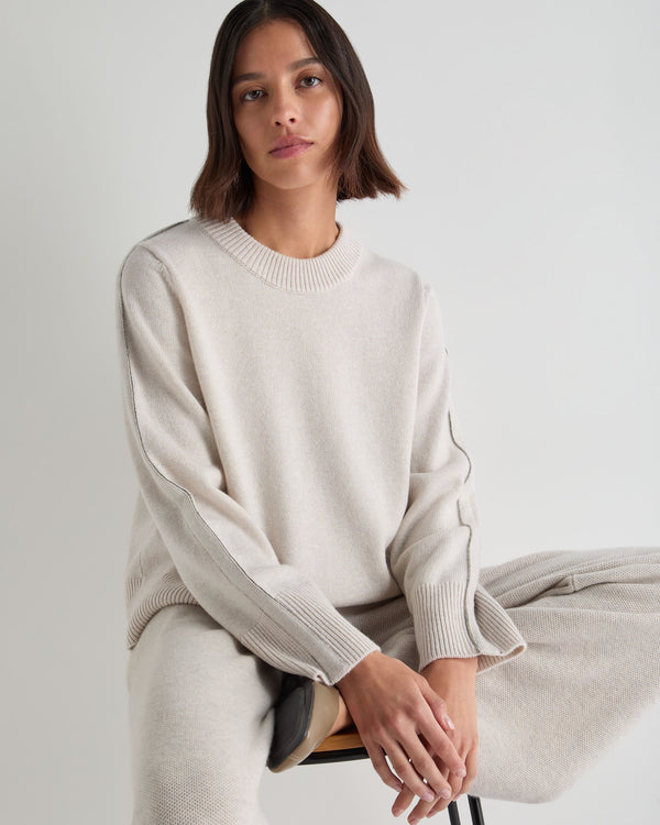 Women's Metal Trim Round Neck Cashmere Sweater 5