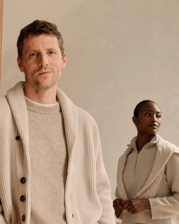 N.Peal Men's Kensington Cashmere Cardigan Pebble Grey