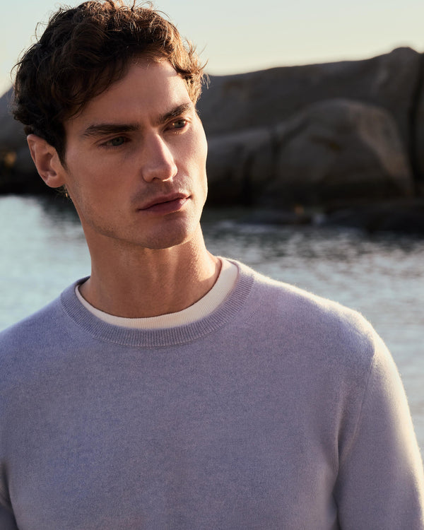 N.Peal Men's Oxford Round Neck Cashmere Jumper Sea Mist Blue